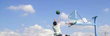  初学者打篮球的基本技巧